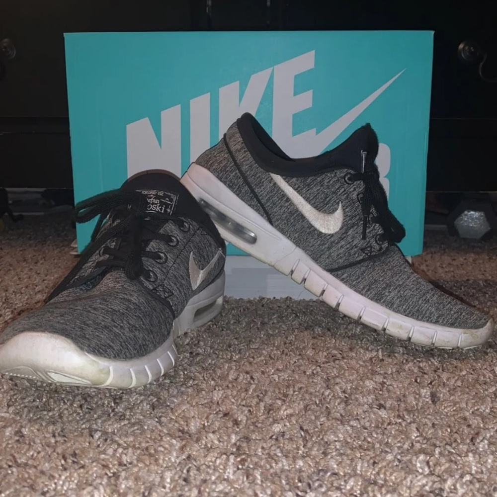 Nike SB Janoski Air Max Heather Grey Skate Shoes